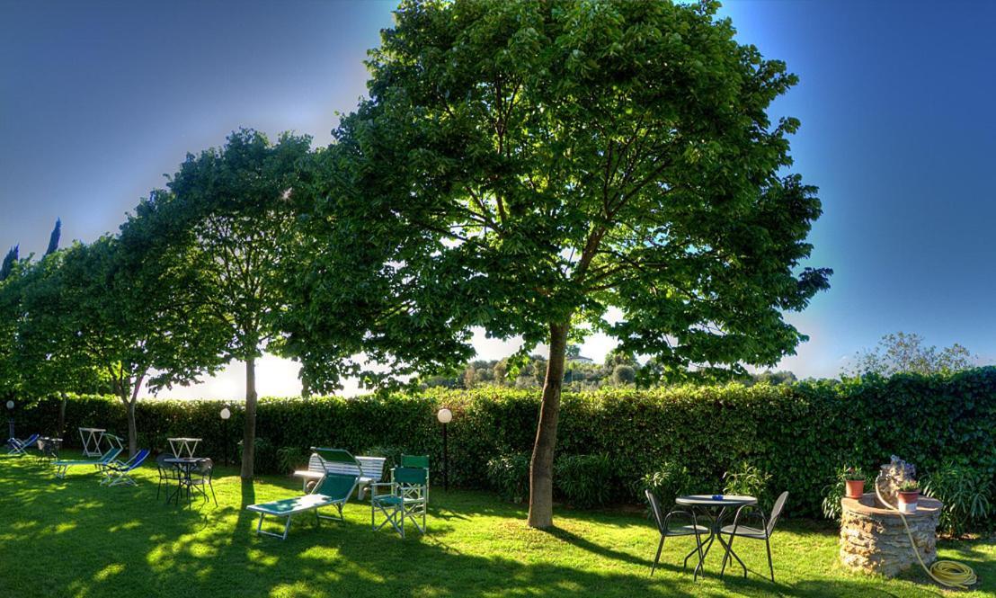 مونتيميرانو Agriturismo Poggio Del Drago المظهر الخارجي الصورة