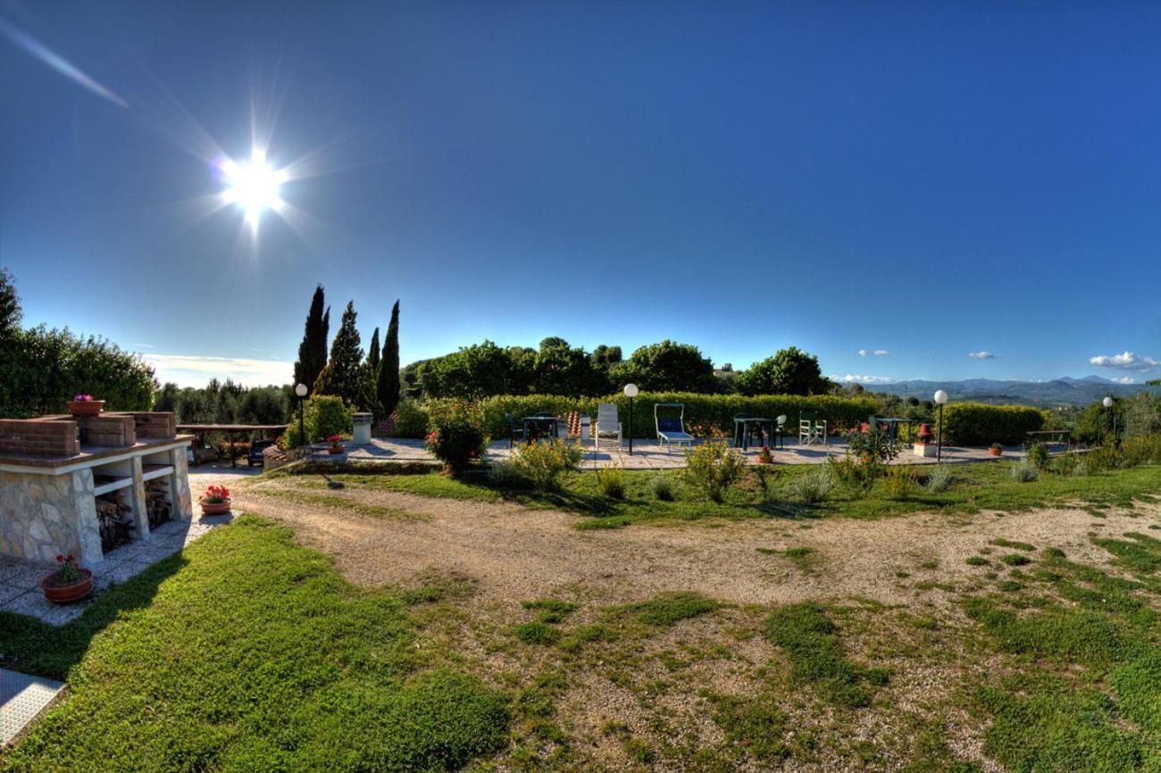 مونتيميرانو Agriturismo Poggio Del Drago المظهر الخارجي الصورة